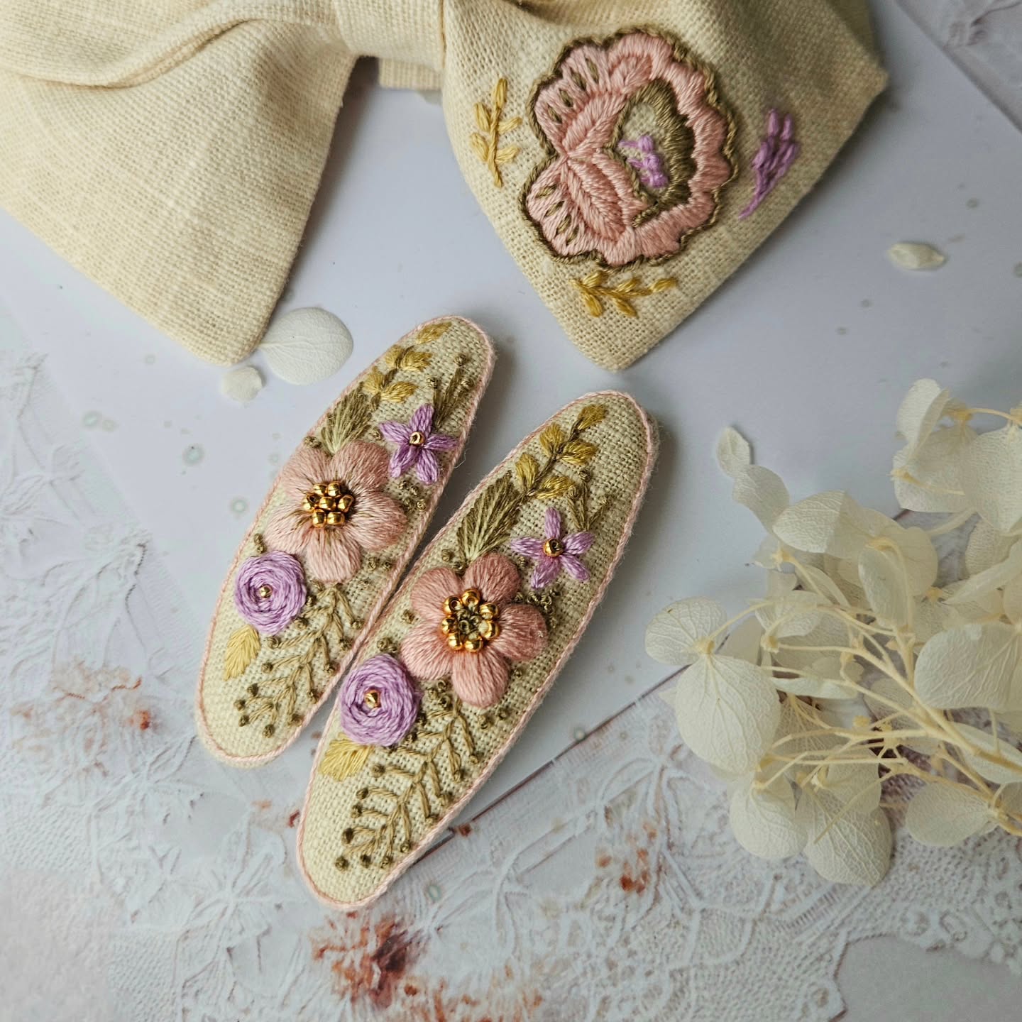 아폴리나 미아리본과 똑딱핀 - 이미지 5